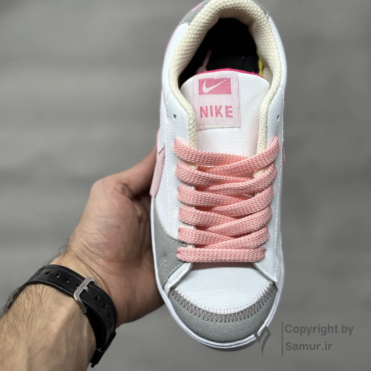 گالری تصاویر کتونی نایک بلیزر جامبو سفید صورتی ساق کوتاه